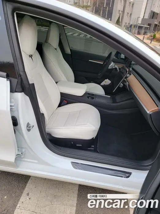 Tesla Model 3 2022 автомат (гидро), миниатюра 9 Tesla Model 3 2022 автомат (гидро), миниатюра 9