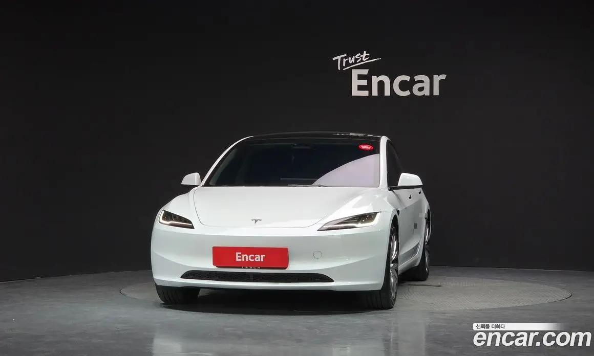 Tesla Model 3 2024 0.2 автомат (гидро), фото 3 Tesla Model 3 2024 0.2 автомат (гидро), фото 3
