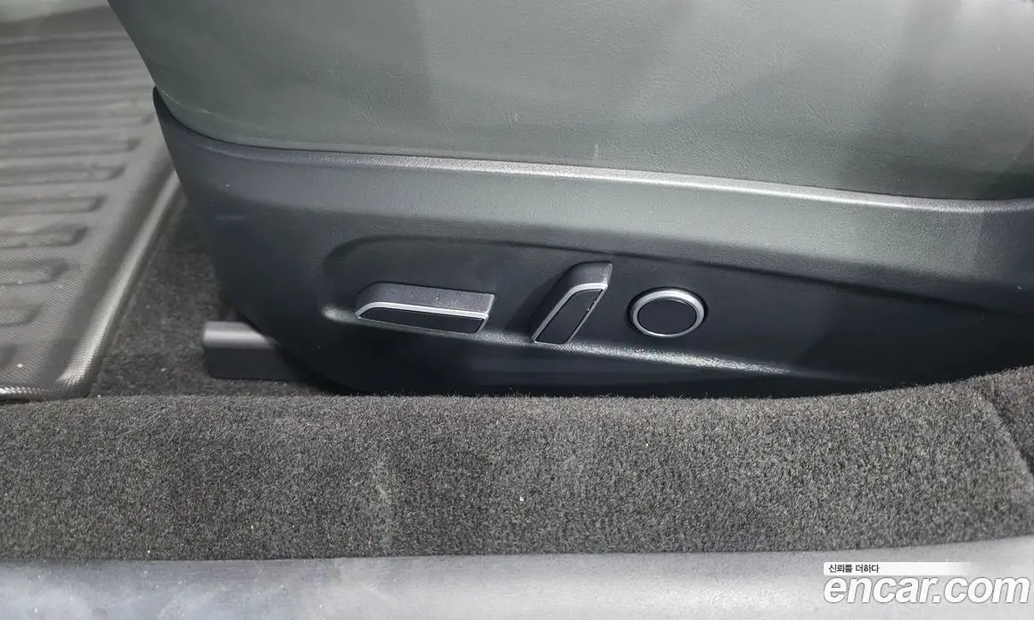 Tesla Model 3 2024 0.2 автомат (гидро), фото 33 Tesla Model 3 2024 0.2 автомат (гидро), фото 33