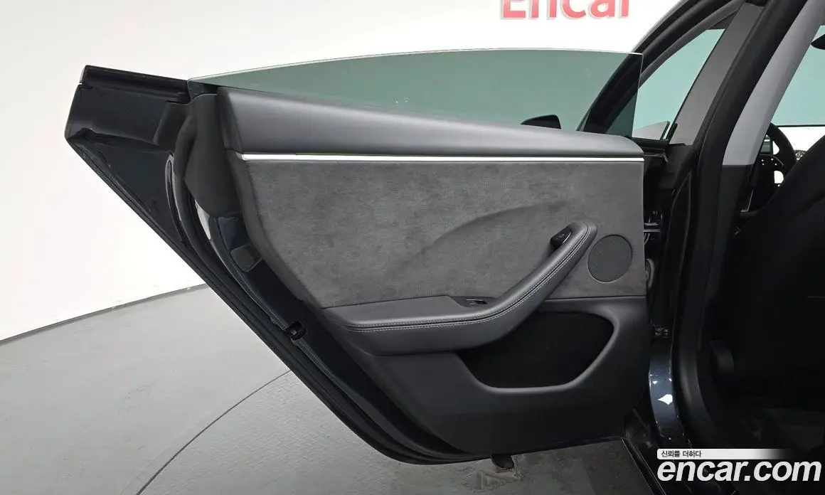 Tesla Model 3 2024 0.2 автомат (гидро), фото 14 Tesla Model 3 2024 0.2 автомат (гидро), фото 14