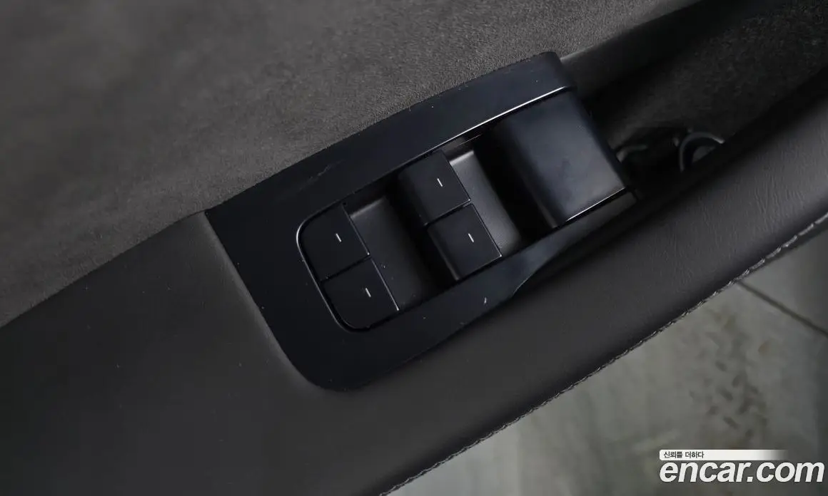 Tesla Model 3 2024 0.2 автомат (гидро), фото 30 Tesla Model 3 2024 0.2 автомат (гидро), фото 30