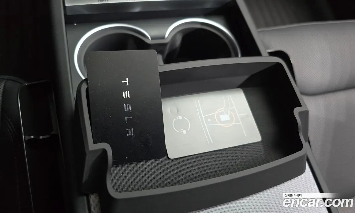 Tesla Model Y 2025 0.2 автомат (гидро), фото 30 Tesla Model Y 2025 0.2 автомат (гидро), фото 30
