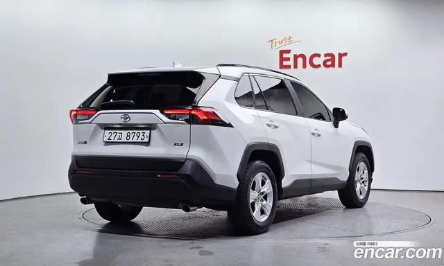 Toyota RAV4 2019 2.5 автомат (гидро), миниатюра 2 Toyota RAV4 2019 2.5 автомат (гидро), миниатюра 2