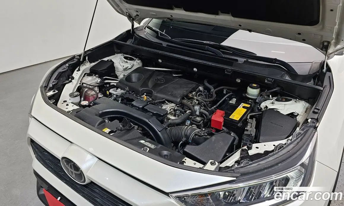 Toyota RAV4 2019 2.5 автомат (гидро), фото 6 Toyota RAV4 2019 2.5 автомат (гидро), фото 6