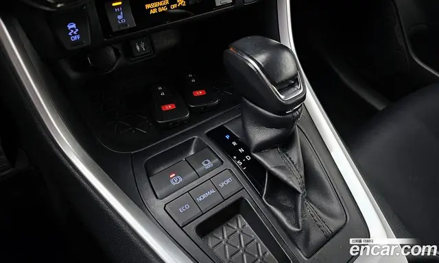 Toyota RAV4 2019 2.5 автомат (гидро), миниатюра 9 Toyota RAV4 2019 2.5 автомат (гидро), миниатюра 9