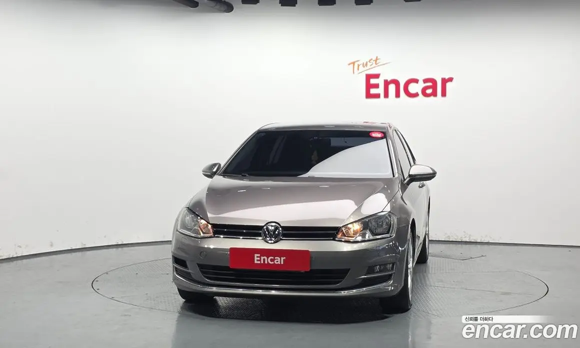 Volkswagen Golf 2013 1.6 автомат (гидро), фото 3 Volkswagen Golf 2013 1.6 автомат (гидро), фото 3