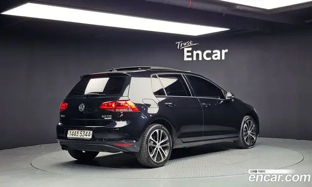 Volkswagen Golf 2015 2.0 автомат (гидро), миниатюра 2 Volkswagen Golf 2015 2.0 автомат (гидро), миниатюра 2