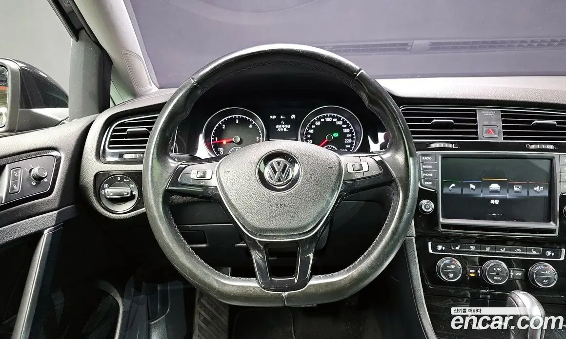 Volkswagen Golf 2015 2.0 автомат (гидро), фото 13 Volkswagen Golf 2015 2.0 автомат (гидро), фото 13
