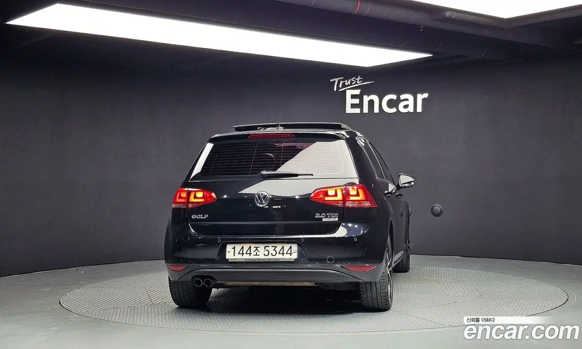 Volkswagen Golf 2015 2.0 автомат (гидро), фото 4 Volkswagen Golf 2015 2.0 автомат (гидро), фото 4