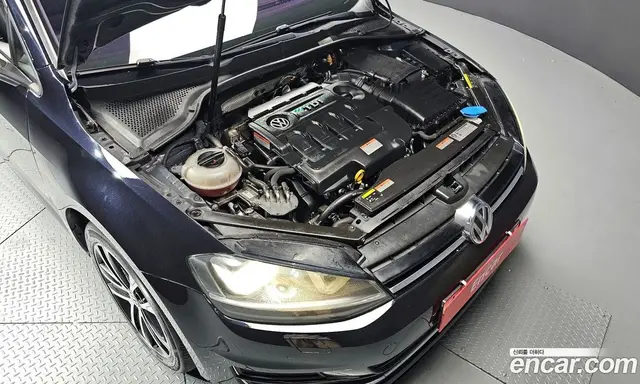 Volkswagen Golf 2015 2.0 автомат (гидро), миниатюра 6 Volkswagen Golf 2015 2.0 автомат (гидро), миниатюра 6