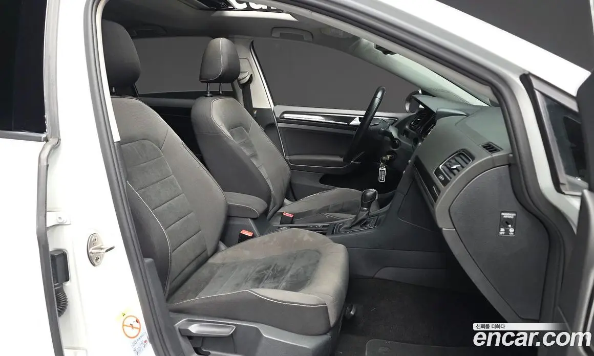 Volkswagen Golf 2015 2.0 автомат (гидро), фото 11 Volkswagen Golf 2015 2.0 автомат (гидро), фото 11