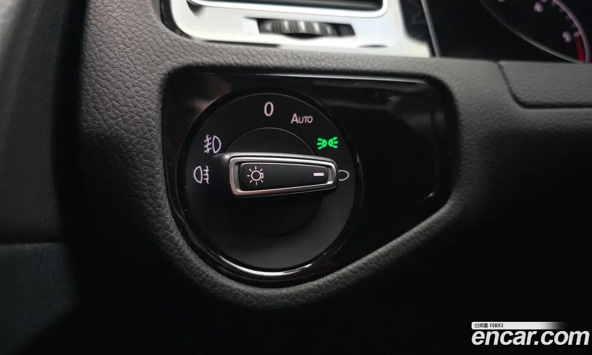 Volkswagen Golf 2015 2.0 автомат (гидро), фото 18 Volkswagen Golf 2015 2.0 автомат (гидро), фото 18