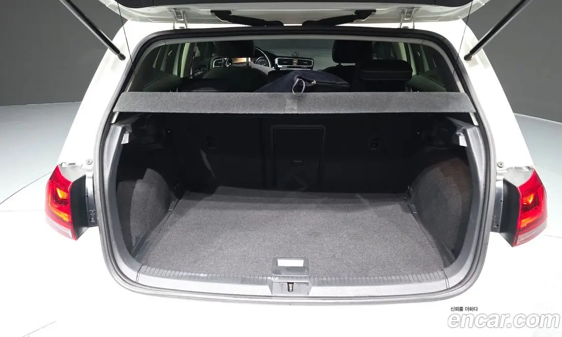 Volkswagen Golf 2015 2.0 автомат (гидро), фото 20 Volkswagen Golf 2015 2.0 автомат (гидро), фото 20