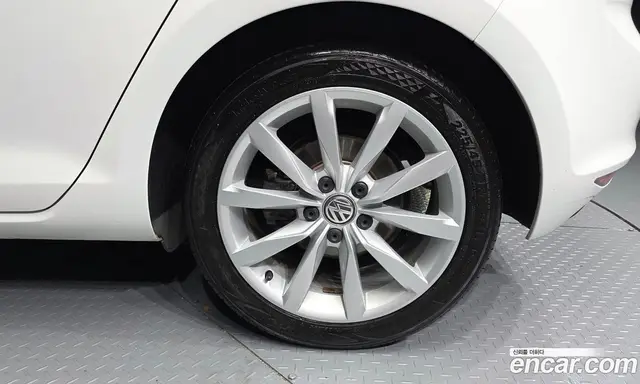 Volkswagen Golf 2015 2.0 автомат (гидро), миниатюра 5 Volkswagen Golf 2015 2.0 автомат (гидро), миниатюра 5