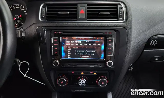 Volkswagen Jetta 2012 1.6 автомат (гидро), миниатюра 12
