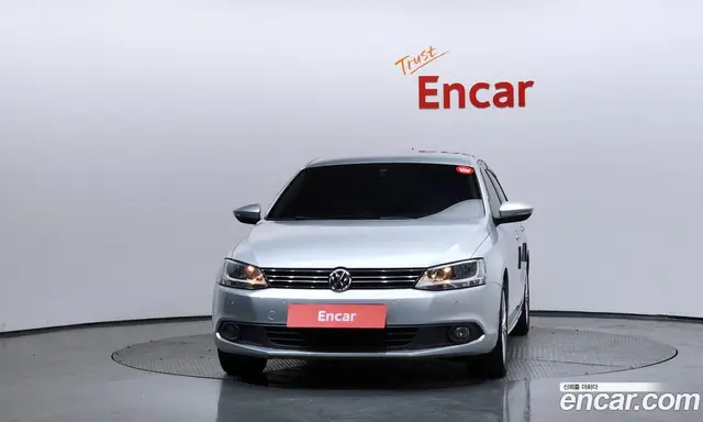 Volkswagen Jetta 2012 1.6 автомат (гидро), миниатюра 3 Volkswagen Jetta 2012 1.6 автомат (гидро), миниатюра 3
