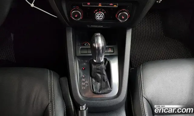 Volkswagen Jetta 2012 1.6 автомат (гидро), миниатюра 9 Volkswagen Jetta 2012 1.6 автомат (гидро), миниатюра 9
