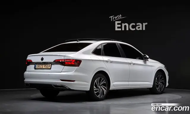 Volkswagen Jetta 2021 1.4 автомат (гидро), миниатюра 2 Volkswagen Jetta 2021 1.4 автомат (гидро), миниатюра 2