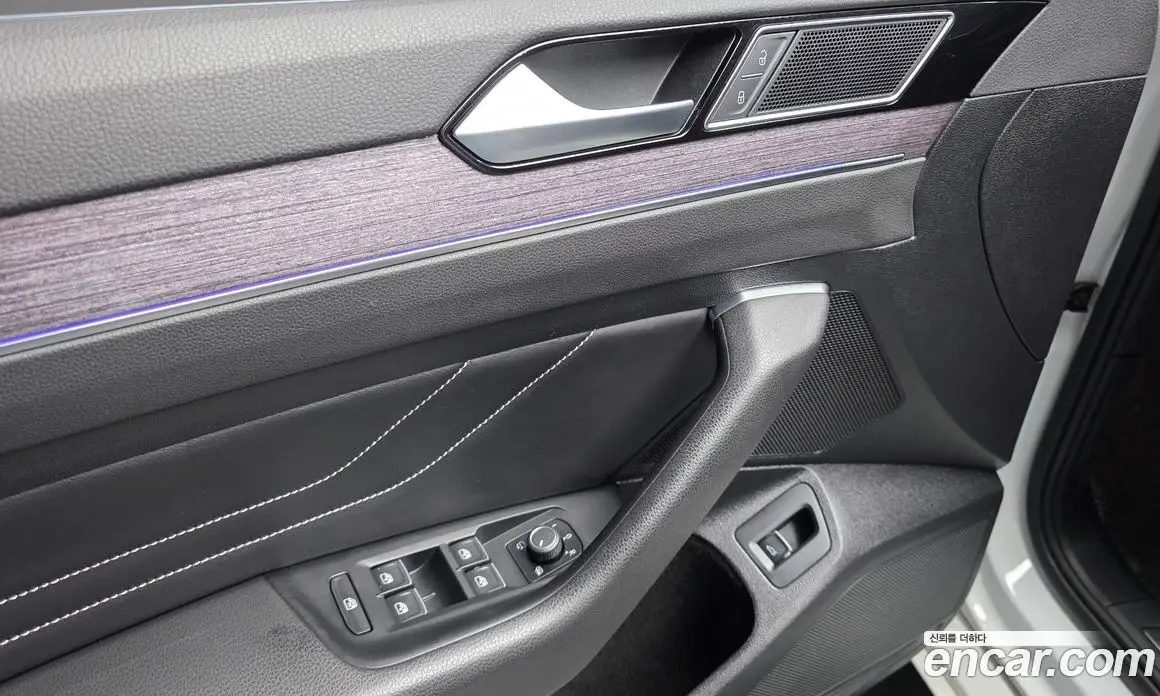 Volkswagen Passat 2022 2.0 автомат (гидро), фото 24 Volkswagen Passat 2022 2.0 автомат (гидро), фото 24