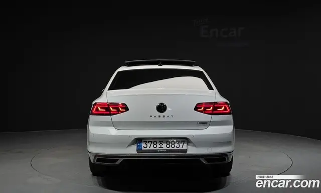 Volkswagen Passat 2022 2.0 автомат (гидро), миниатюра 4 Volkswagen Passat 2022 2.0 автомат (гидро), миниатюра 4