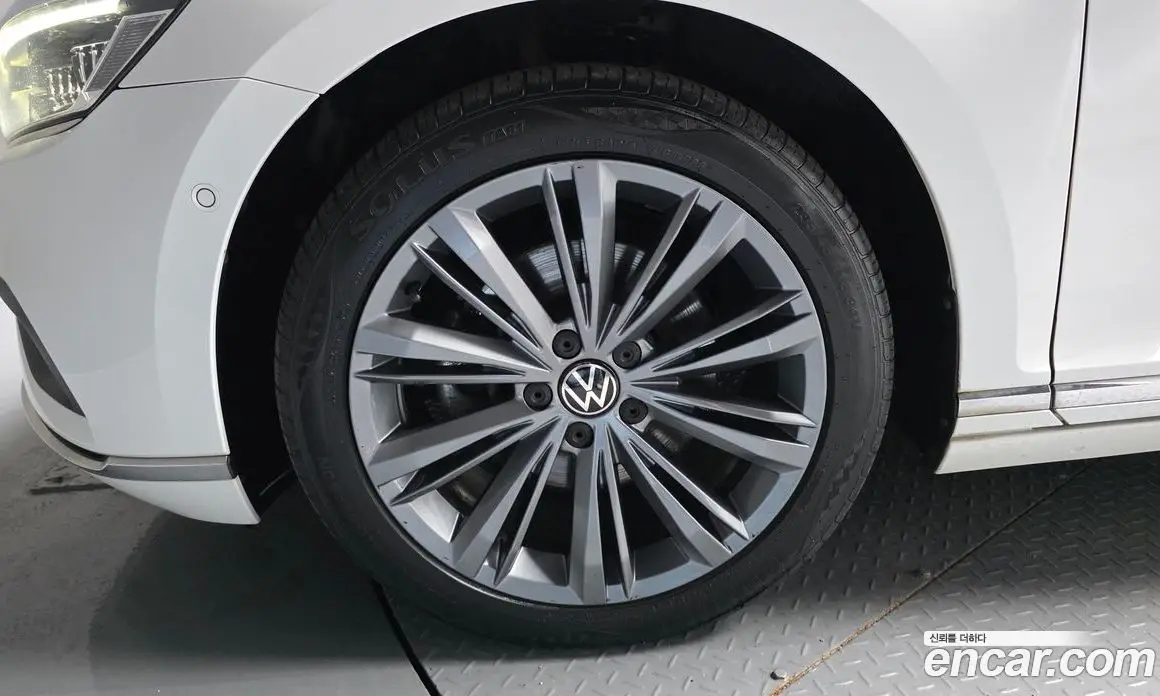 Volkswagen Passat 2022 2.0 автомат (гидро), фото 5 Volkswagen Passat 2022 2.0 автомат (гидро), фото 5