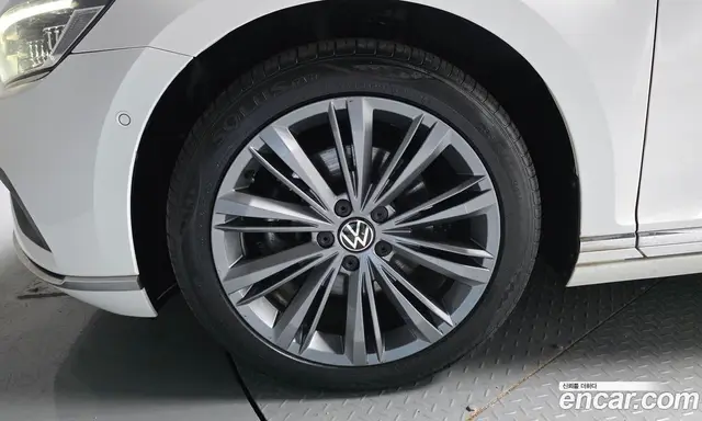 Volkswagen Passat 2022 2.0 автомат (гидро), миниатюра 5 Volkswagen Passat 2022 2.0 автомат (гидро), миниатюра 5