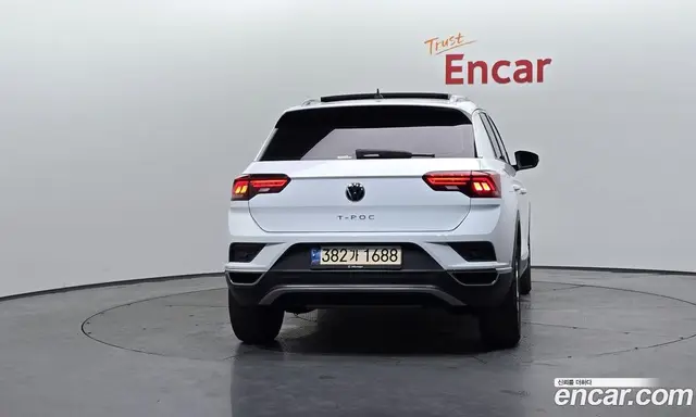 Volkswagen T-Roc 2021 2.0 автомат (гидро), миниатюра 4 Volkswagen T-Roc 2021 2.0 автомат (гидро), миниатюра 4