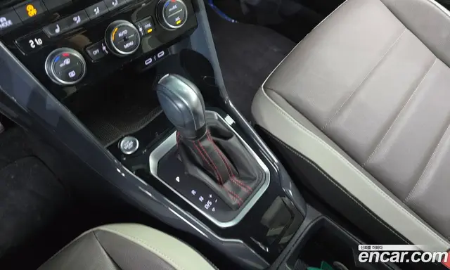 Volkswagen T-Roc 2021 2.0 автомат (гидро), миниатюра 9 Volkswagen T-Roc 2021 2.0 автомат (гидро), миниатюра 9