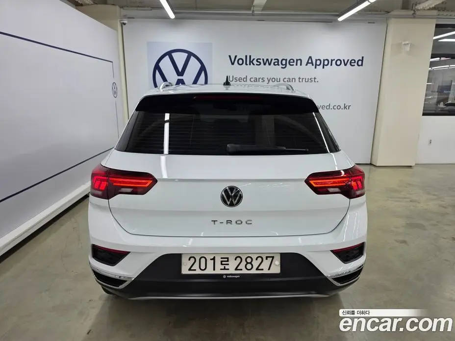 Volkswagen T-Roc 2021 2.0 автомат (гидро), фото 4 Volkswagen T-Roc 2021 2.0 автомат (гидро), фото 4