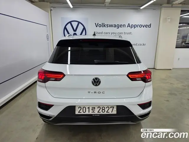 Volkswagen T-Roc 2021 2.0 автомат (гидро), миниатюра 4 Volkswagen T-Roc 2021 2.0 автомат (гидро), миниатюра 4