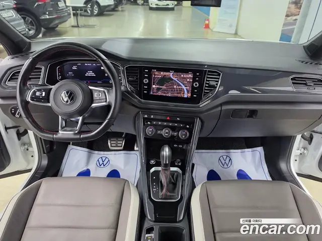 Volkswagen T-Roc 2021 2.0 автомат (гидро), миниатюра 7 Volkswagen T-Roc 2021 2.0 автомат (гидро), миниатюра 7