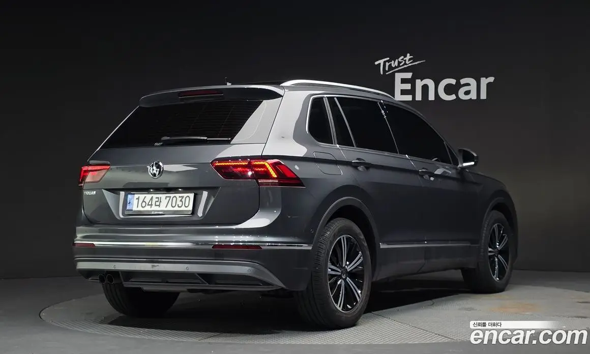 Volkswagen Tiguan 2020 2.0 автомат (гидро), фото 2 Volkswagen Tiguan 2020 2.0 автомат (гидро), фото 2