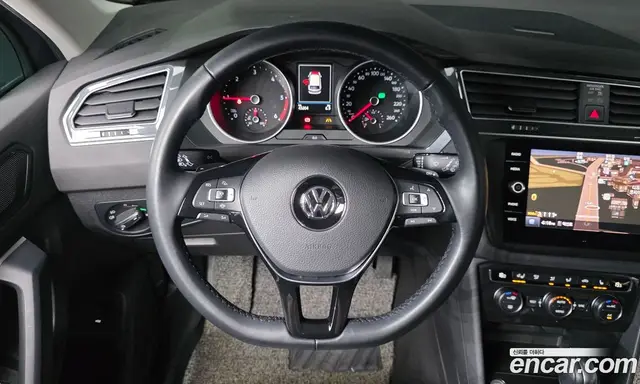 Volkswagen Tiguan 2020 2.0 автомат (гидро), миниатюра 12