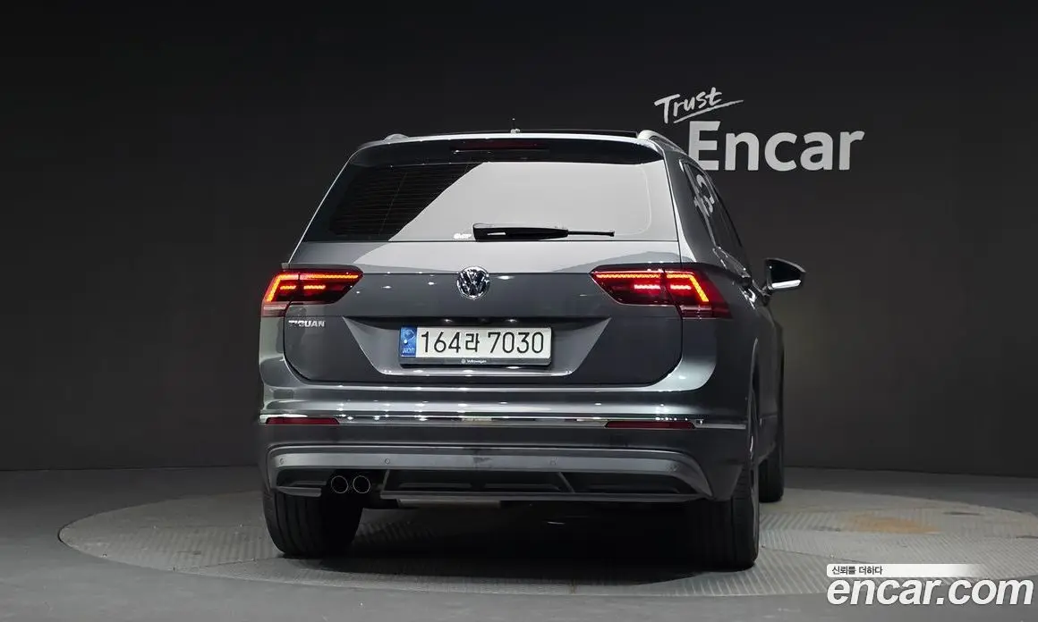 Volkswagen Tiguan 2020 2.0 автомат (гидро), фото 4 Volkswagen Tiguan 2020 2.0 автомат (гидро), фото 4