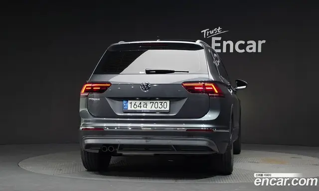 Volkswagen Tiguan 2020 2.0 автомат (гидро), миниатюра 4 Volkswagen Tiguan 2020 2.0 автомат (гидро), миниатюра 4