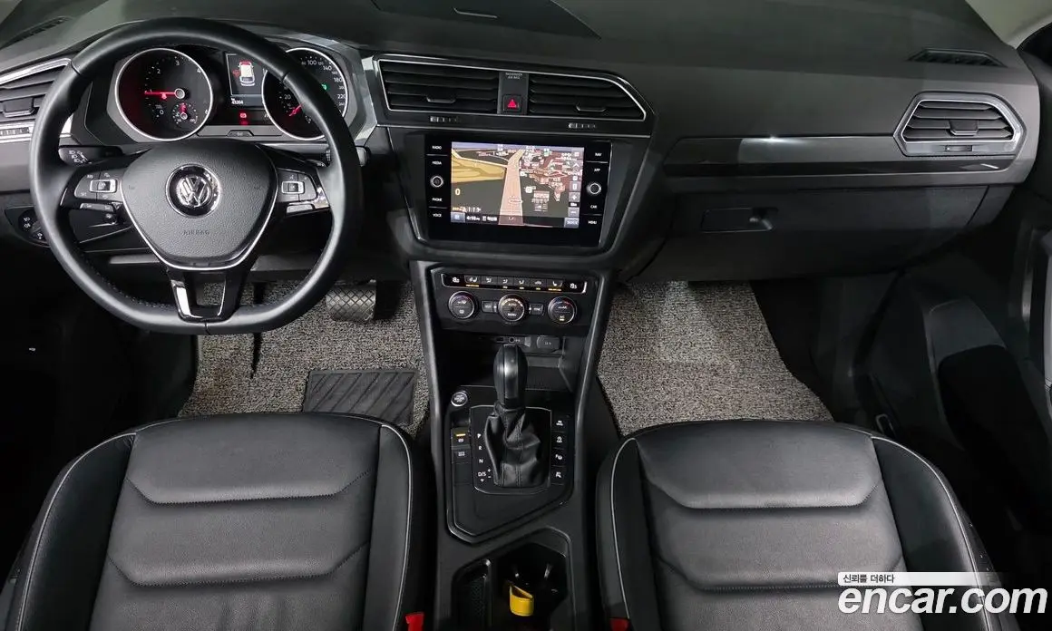 Volkswagen Tiguan 2020 2.0 автомат (гидро), фото 7 Volkswagen Tiguan 2020 2.0 автомат (гидро), фото 7