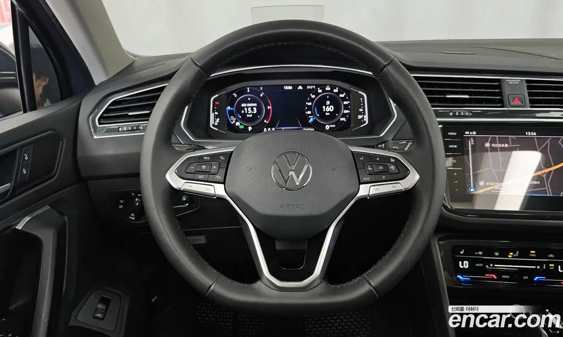 Volkswagen Tiguan 2021 2.0 автомат (гидро), фото 13 Volkswagen Tiguan 2021 2.0 автомат (гидро), фото 13