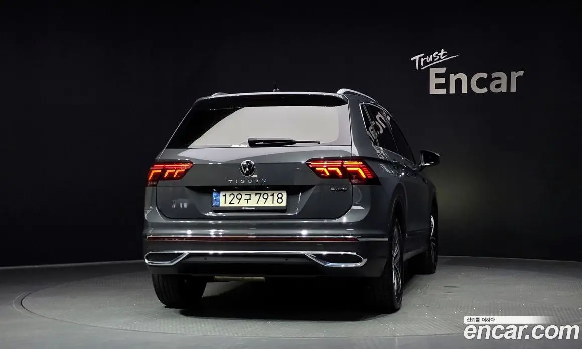 Volkswagen Tiguan 2021 2.0 автомат (гидро), фото 4 Volkswagen Tiguan 2021 2.0 автомат (гидро), фото 4