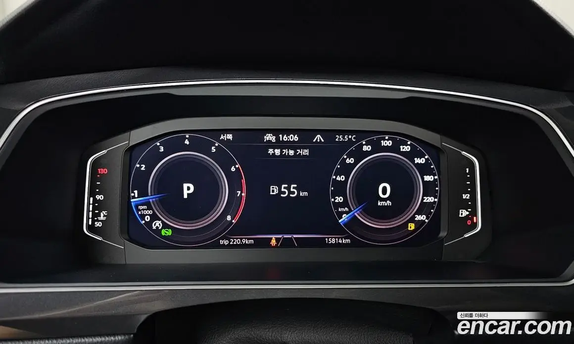Volkswagen Tiguan 2024 2.0 автомат (гидро), фото 11 Volkswagen Tiguan 2024 2.0 автомат (гидро), фото 11