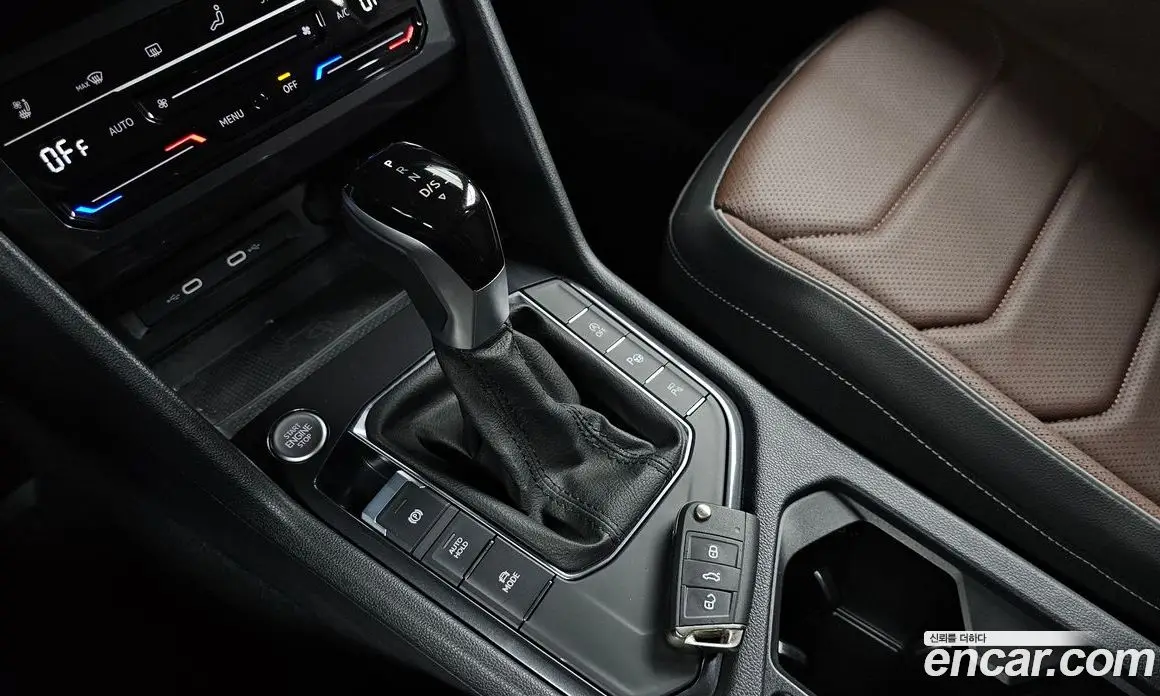 Volkswagen Tiguan 2024 2.0 автомат (гидро), фото 12 Volkswagen Tiguan 2024 2.0 автомат (гидро), фото 12