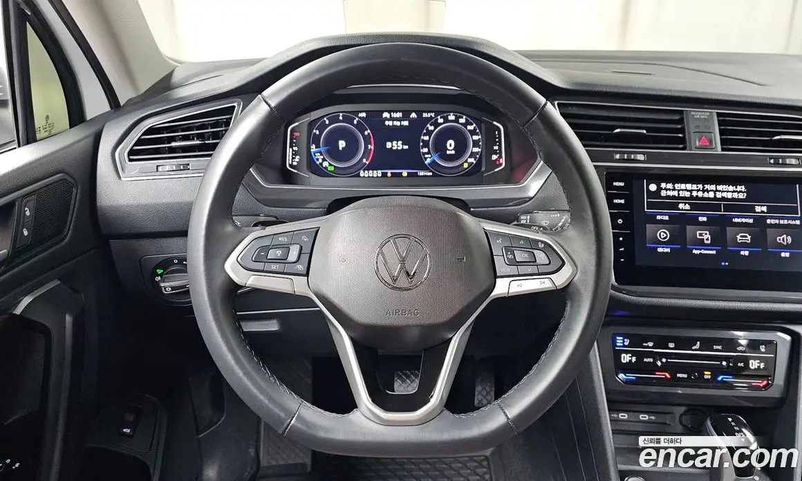 Volkswagen Tiguan 2024 2.0 автомат (гидро), фото 19 Volkswagen Tiguan 2024 2.0 автомат (гидро), фото 19