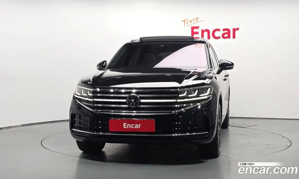 Volkswagen Touareg 2024 3.0 автомат (гидро), фото 3 Volkswagen Touareg 2024 3.0 автомат (гидро), фото 3