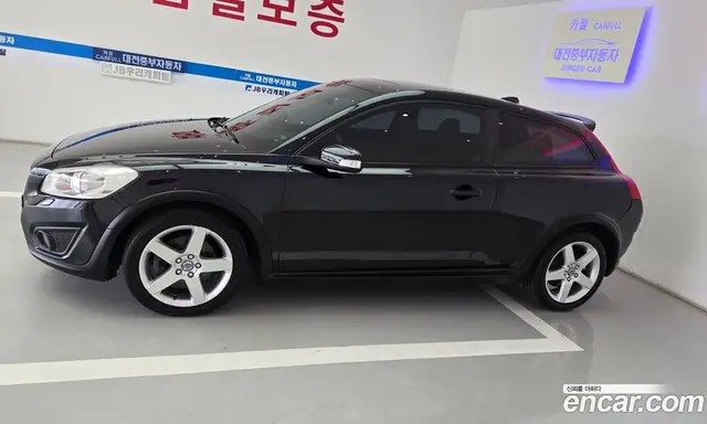 Volvo C30 2011 2.0 автомат (гидро), миниатюра 2 Volvo C30 2011 2.0 автомат (гидро), миниатюра 2