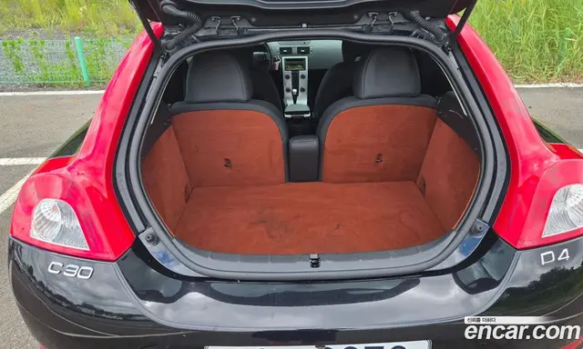 Volvo C30 2011 2.0 автомат (гидро), миниатюра 9 Volvo C30 2011 2.0 автомат (гидро), миниатюра 9