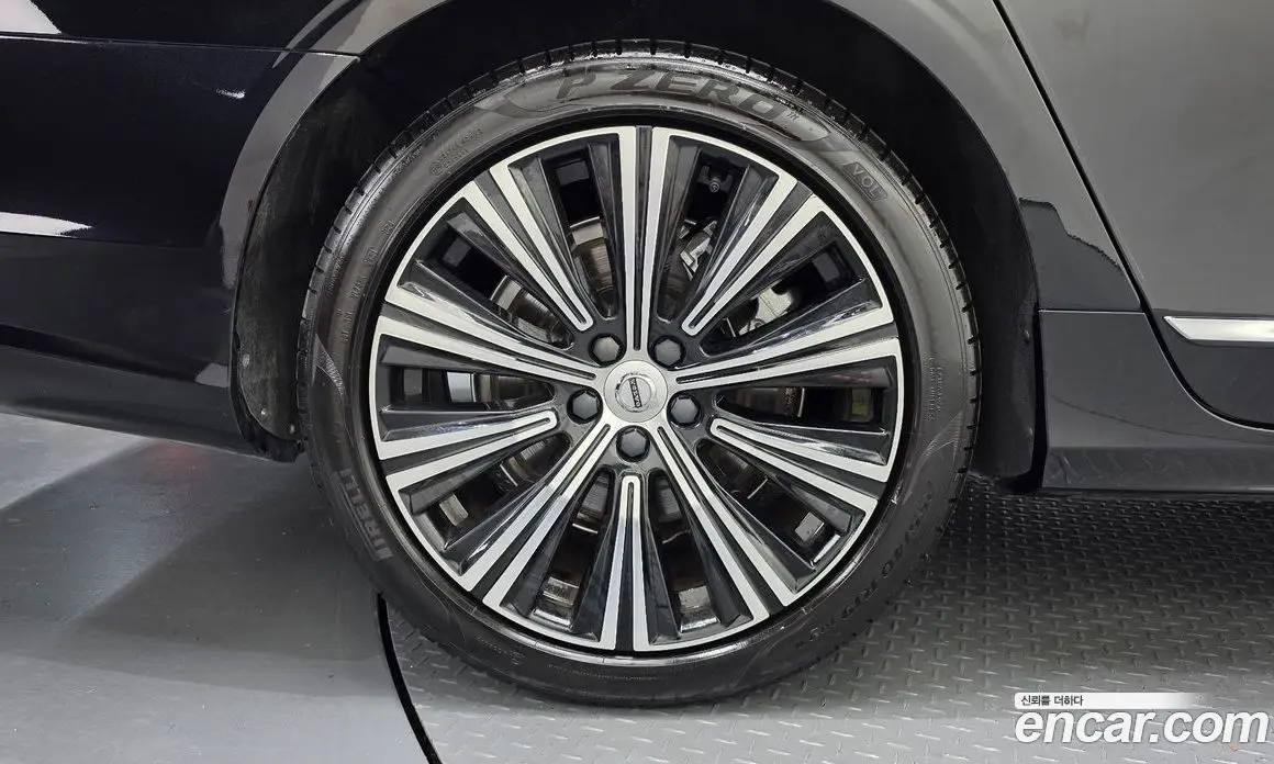 Volvo S90 2021 2.0 автомат (гидро), фото 5 Volvo S90 2021 2.0 автомат (гидро), фото 5