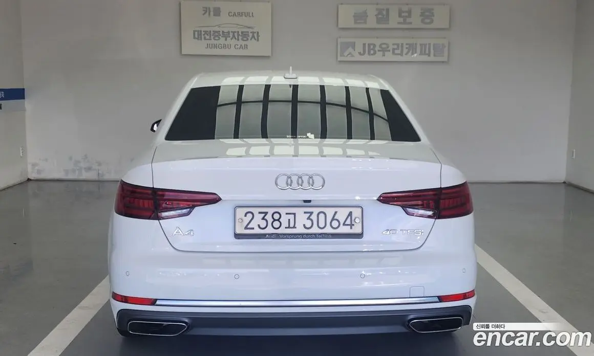 Audi A4 2019 2.0 автомат (гидро), фото 5 Audi A4 2019 2.0 автомат (гидро), фото 5