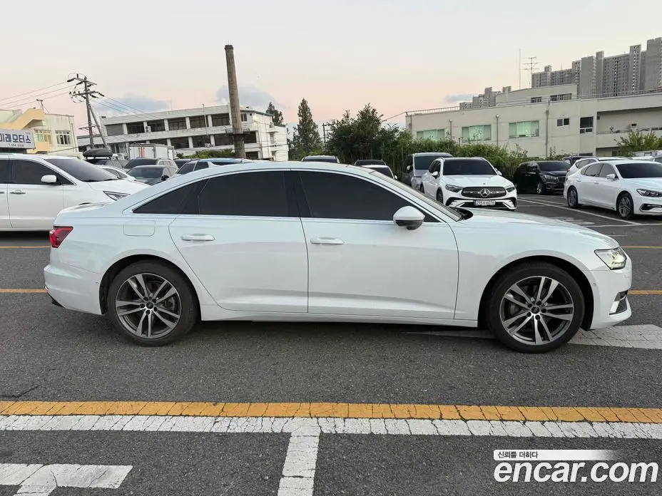 Audi A6 2022 2.0 автомат (гидро), фото 4 Audi A6 2022 2.0 автомат (гидро), фото 4