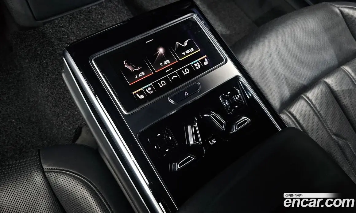 Audi A8 2021 3.0 автомат (гидро), фото 17 Audi A8 2021 3.0 автомат (гидро), фото 17