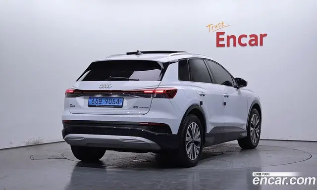 Audi Q4 e-tron 2025 0.2 автомат (гидро), миниатюра 2