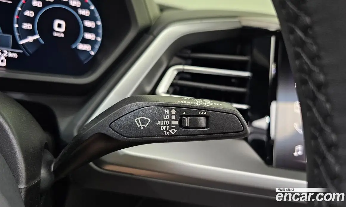 Audi Q4 e-tron 2025 0.2 автомат (гидро), фото 24